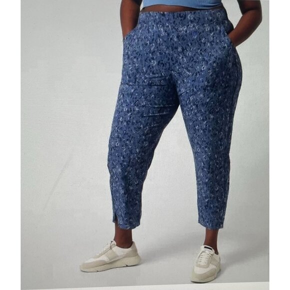 Athleta Brooklyn Ankle Pant Size 18 Blue Camouflage Print - Picture 3 of 14